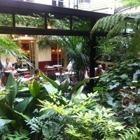 Hôtel Amour - 8 rue de Navarin - Paris