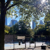 Photo taken at Fort Greene Park Tennis Courts by Catherine C. on 9/3/2022