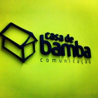 รูปภาพถ่ายที่ Casa de Bamba Comunicação โดย Bruno P. เมื่อ 10/30/2013