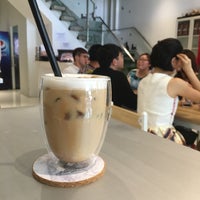 5/4/2016にJit MingがIvory Coffeeで撮った写真