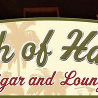 Foto scattata a North Of Havana Cigar &amp;amp; Lounge da North Of Havana Cigar &amp;amp; Lounge il 7/18/2013