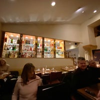 2/6/2020 tarihinde Juan C.ziyaretçi tarafından La Tour Restaurant &amp;amp; Bar'de çekilen fotoğraf