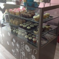 Photo taken at Dream &amp;amp; Bite Cupcakes Boutique by Val G. on 8/16/2014