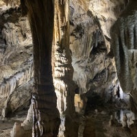 Das Foto wurde bei Le Domaine des Grottes de Han / Het Domein van de Grotten van Han von Naveen P. am 8/21/2021 aufgenommen