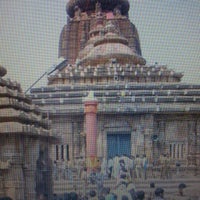 Photo taken at Lingaraj Temple by Bunty S. on 1/29/2013