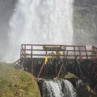 Foto tirada no(a) Top of the Falls por .ns em 8/12/2018