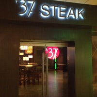 Photo prise au &#39;37 steak par Dan V. le10/23/2015