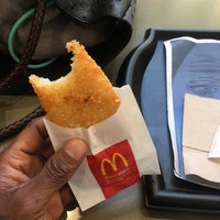 Photo taken at McDonald&amp;#39;s by Shock Y. on 4/20/2018