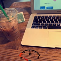 6/14/2018 tarihinde Jo A.ziyaretçi tarafından Starbucks'de çekilen fotoğraf