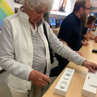 Photo taken at Apple Maine Mall by Lockhart S. on 8/17/2019