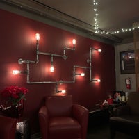 12/27/2023 tarihinde DBziyaretçi tarafından The Loft Theatre-Lounge-Dining'de çekilen fotoğraf