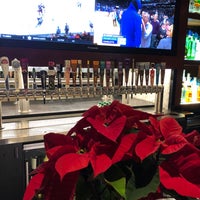 Photo taken at BJ&amp;#39;s Restaurant &amp;amp; Brewhouse by Mario R. on 12/7/2017