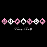 Das Foto wurde bei Bow Wow Beauty Shoppe von Bow Wow Beauty Shoppe am 8/2/2013 aufgenommen