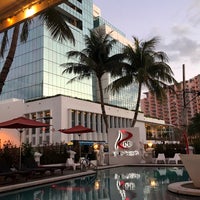 Das Foto wurde bei RED South Beach Hotel von Munirah S. am 3/28/2018 aufgenommen