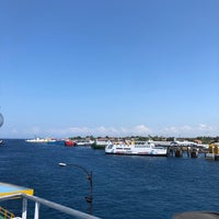 8/13/2023 tarihinde fayzal m.ziyaretçi tarafından Pelabuhan Penyeberangan Ketapang'de çekilen fotoğraf