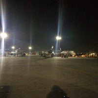 Photo taken at Hangar Aeromexico Plataforma Oriente by Martín D. on 2/16/2018