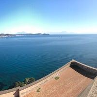 Spiaggia Del Castello Di Baia Spiaggia In Bacoli