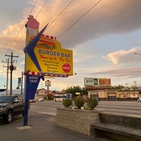 Снимок сделан в Burger Bar пользователем Jess R. 9/10/2020