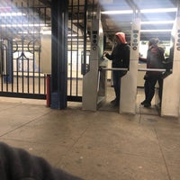 Photo taken at MTA Subway - DeKalb Ave (L) by Michael F. on 11/23/2017