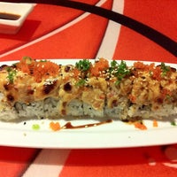 Photo taken at Octopus Japanese Restaurant Sushi by Julie K. on 2/23/2013
