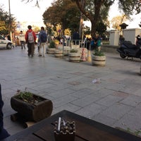 Снимок сделан в Meşk Cafe&amp;amp;Restaurant пользователем Öyküm A. 10/22/2017