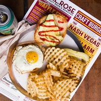 12/7/2017 tarihinde M.L.Rose Craft Beer &amp;amp; Burgersziyaretçi tarafından M.L.Rose Craft Beer &amp;amp; Burgers'de çekilen fotoğraf