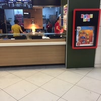 Photo taken at McDonald&amp;#39;s by Alina R. on 8/2/2017