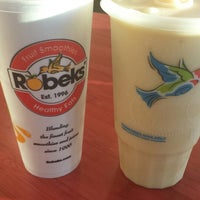 Photo taken at Robeks Fresh Juices &amp; Smoothies by Andrew D. on 9/3/2013