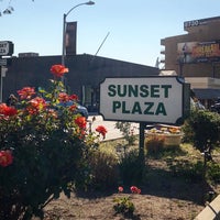 Photo taken at Sunset Plaza by Glitterati Tours on 2/10/2019