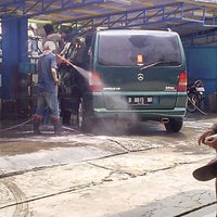 Photo taken at Alif Motor Car Wash by Ferry E. on 3/9/2015