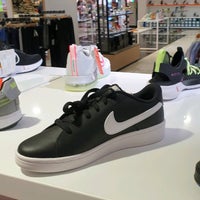 nike terminal 21