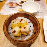 Photo taken at Tim Ho Wan by Dale K. on 1/17/2021