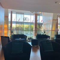 Photo taken at EPIC SANA Lisboa Hotel by HDOGAN on 3/19/2023