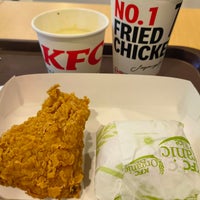 Photo taken at KFC by Wendy 👻 E. on 10/5/2023