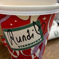 Photo taken at Starbucks by Rudi V. on 1/4/2022