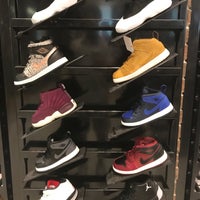 Foot Locker Bethesda Md