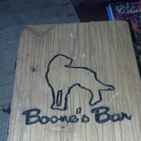 รูปภาพถ่ายที่ Boone&amp;#39;s Bar โดย chase m. เมื่อ 3/25/2013