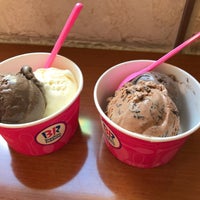 Photo taken at Baskin-Robbins by breisel on 7/31/2018