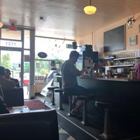Photo taken at JoAnn&#39;s Cafe by Leonardo Tiberius ⛵ on 9/7/2019