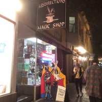 Photo taken at Misdirections Magic Shop by Leonardo Tiberius ⛵ on 1/6/2018