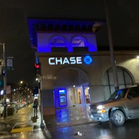 Photo taken at Chase Bank by Leonardo Tiberius ⛵ on 12/12/2019