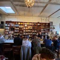Photo taken at Tilikum Place Café by Leonardo Tiberius ⛵ on 2/15/2020