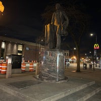 Photo taken at Lincoln Statue by Sam O. on 11/9/2022