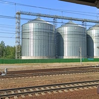 Photo taken at Ж/д станция Рощино by Михаил Д. on 7/11/2021