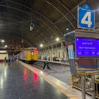 Photo taken at Platform 4 by bhfdwckkpu on 12/3/2022