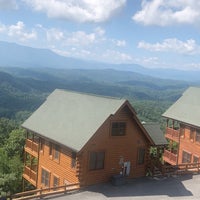 Legacy Mountain Resort Living High Cabin Resort In Sevierville