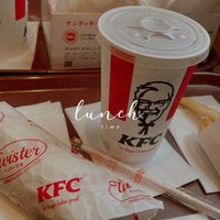 Photo taken at KFC by しちゃむ on 4/23/2022