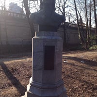 Photo taken at Warandepark / Parc de Bruxelles by Павел П. on 2/15/2015