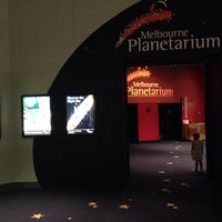 รูปภาพถ่ายที่ Melbourne Planetarium at Scienceworks โดย Павел П. เมื่อ 1/11/2016