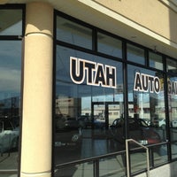 Foto tomada en Utah Auto Gallery  por Parissa  A. el 3/13/2013